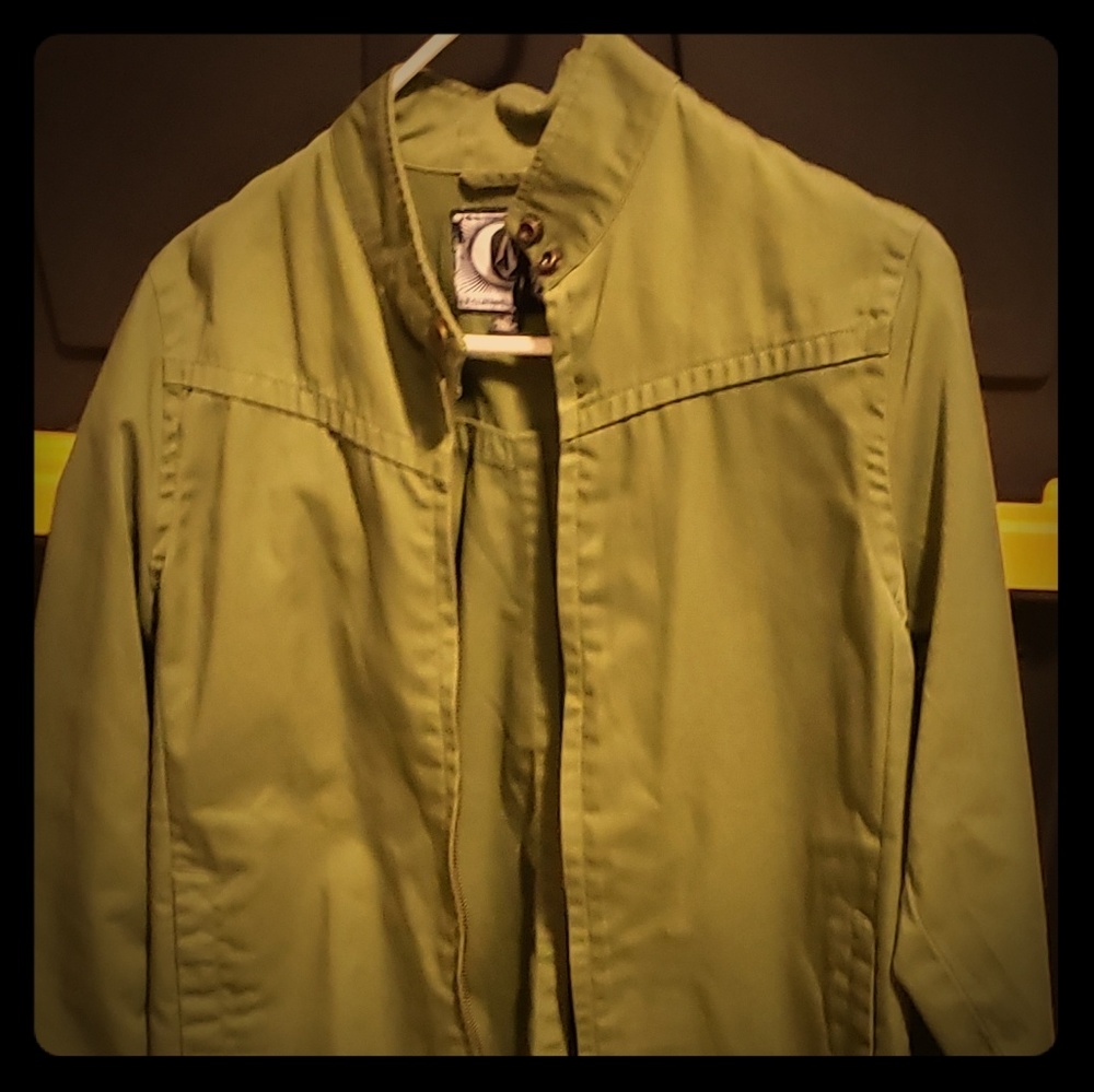 Volcom green light weight jacket